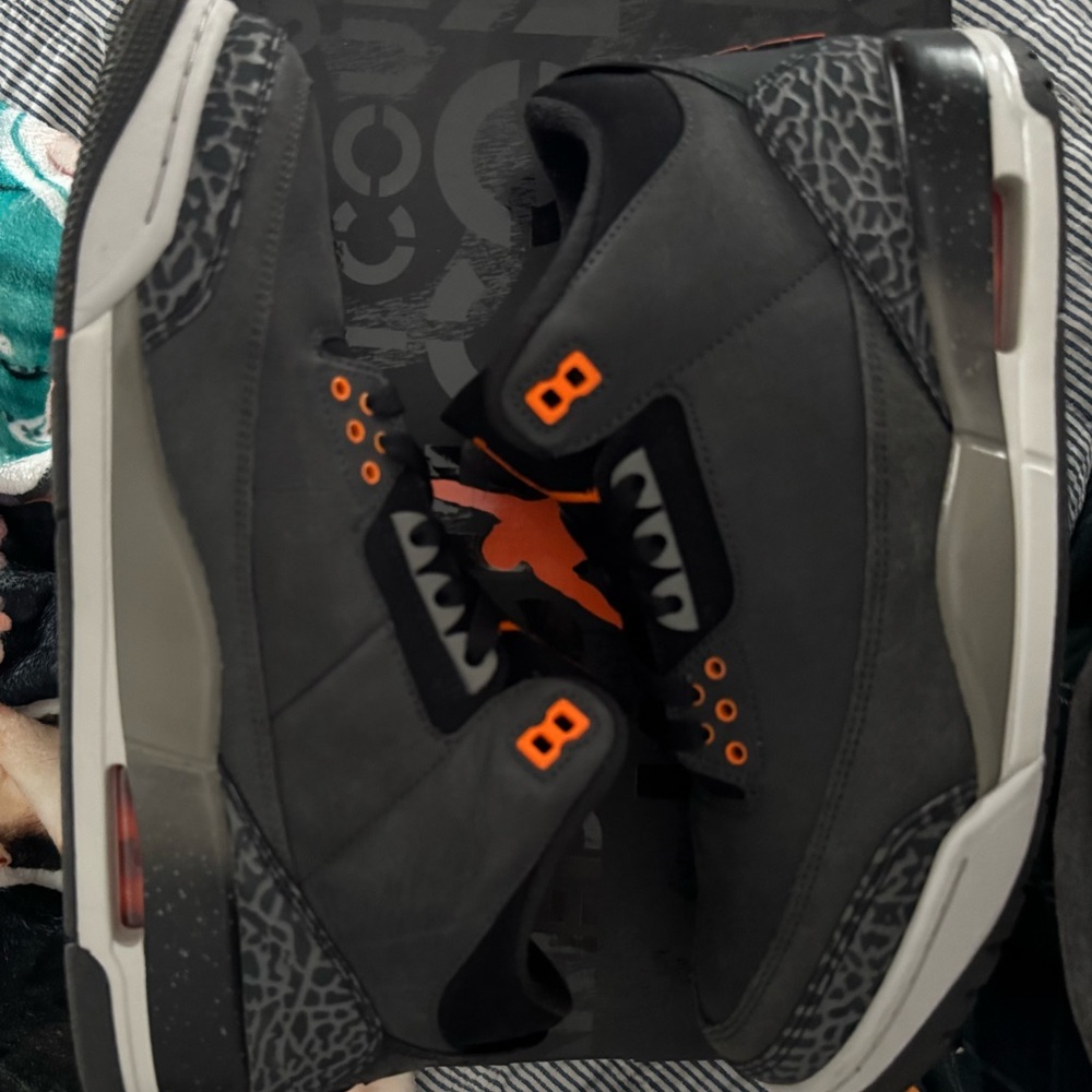 Jordan 3 Fear (2023)